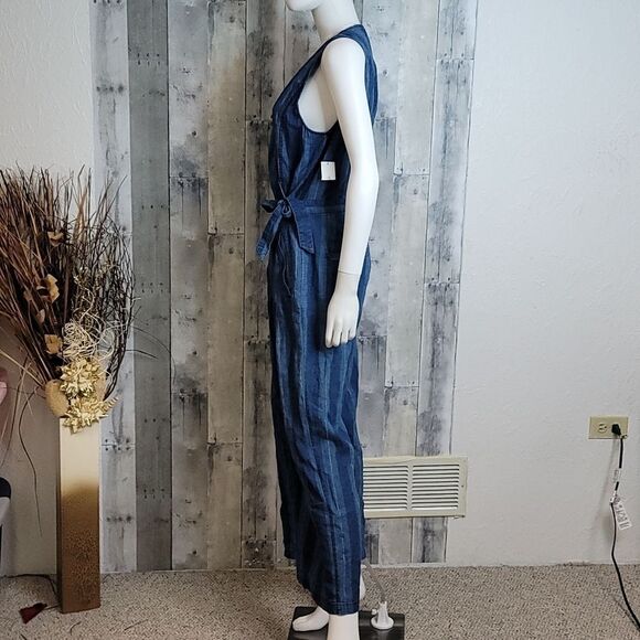 JOIE Xenia Cropped Striped Linen And Cotton-blend Wrap Jumpsuit In Ocean - Picture 7 of 14